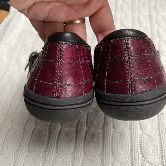 Women’s 7 Merrell flats Zodiac Dark Plum performance footwear buckles stitching - Picture 13 of 13